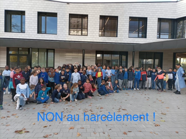 PNG - 770.7 kio